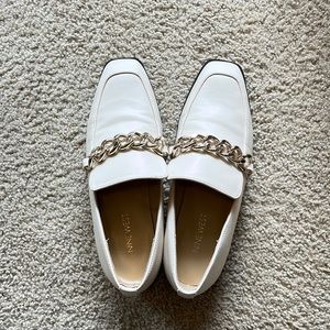 Never worn Nine West loafers